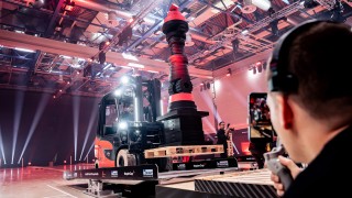 Thumbnail YouTube Video Finals 2024