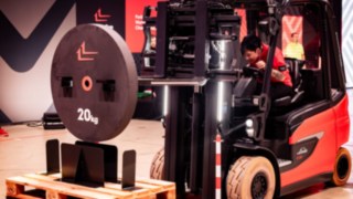 Forlifthero im StaplerCup Parcours 2025