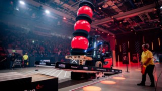 Bälleturm Challenge beim StaplerCup